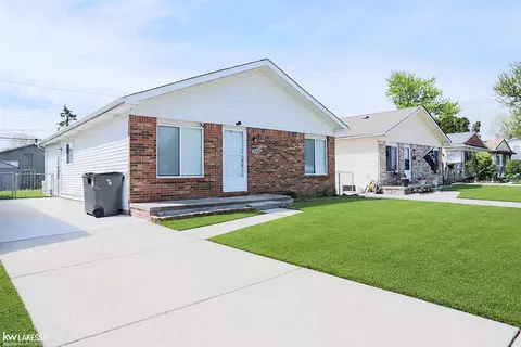 20432 Nicke, Clinton Township, MI 48035