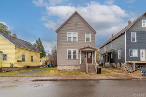 Exterior - 129 W Superior, Ishpeming, MI 49849 photo 4 of 4