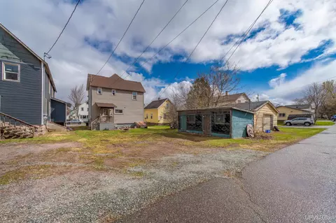 Exterior - 129 W Superior, Ishpeming, MI 49849 photo 3 of 4