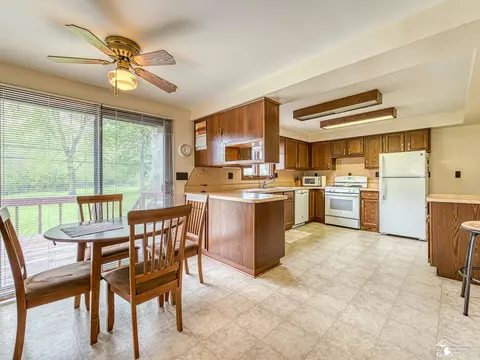 Kitchen - 11952 Grafton, Carleton, MI 48117 photo 5 of 5