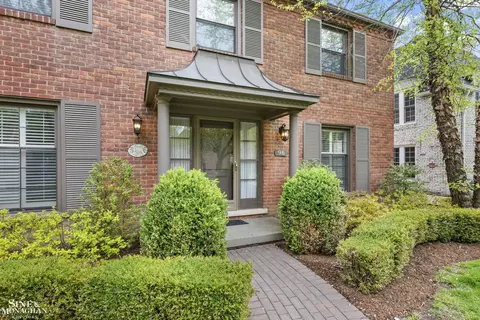 96 Moran, Grosse Pointe Farms, MI 48236 photo 5