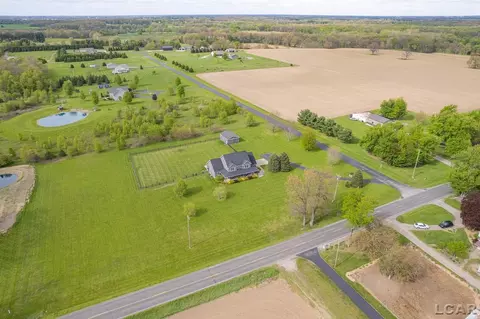 View/Area - 1494 E Gorman, Adrian, MI 49221 photo 2 of 9