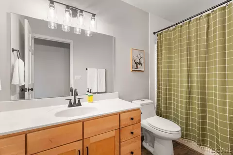 Bath - 1494 E Gorman, Adrian, MI 49221 photo 5 of 5