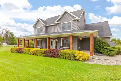 Exterior - 1494 E Gorman, Adrian, MI 49221 photo 4 of 18