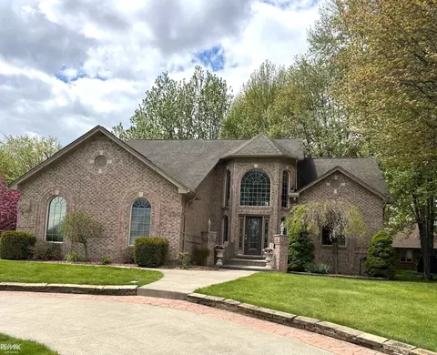 68135 Lake Angela, Richmond, MI 48062