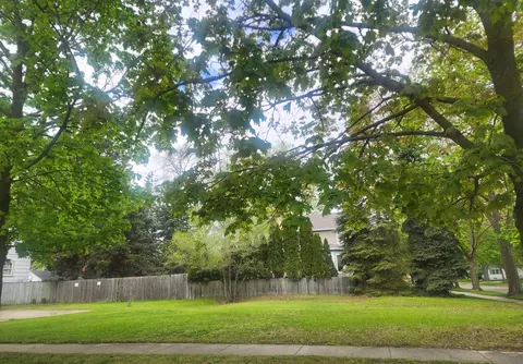 1110 Mercer, Essexville, MI 48732