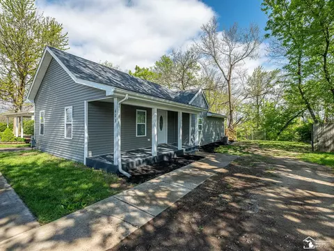 403 E Monroe, Dundee, MI 48131