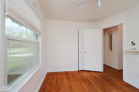 Bedroom - 1726 Hawthorne, Grosse Pointe Woods, MI 48236 photo 1 of 7