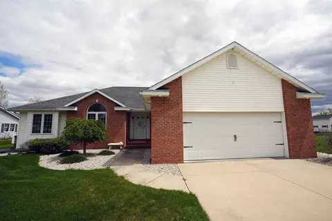 4733 Briarwood, Auburn, MI 48611