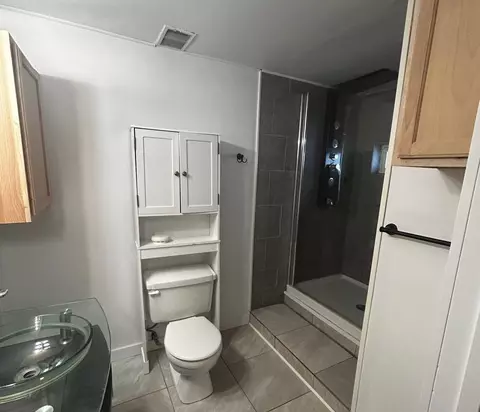 Bath - 408 Glidden, Beaverton, MI 48612 photo 1 of 4