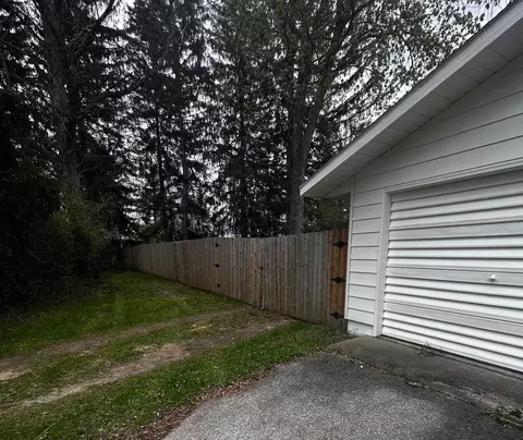 Exterior - 408 Glidden, Beaverton, MI 48612 photo 6 of 8