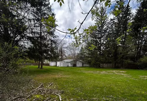 Exterior - 408 Glidden, Beaverton, MI 48612 photo 2 of 8