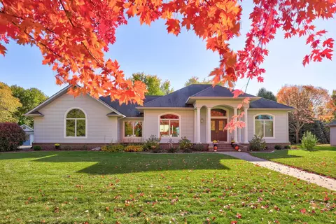 7 Wickson, Frankenmuth, MI 48734 photo 2