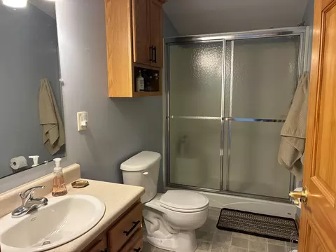 Bath - 5019 Kings, Gladwin, MI 48624 photo 5 of 7