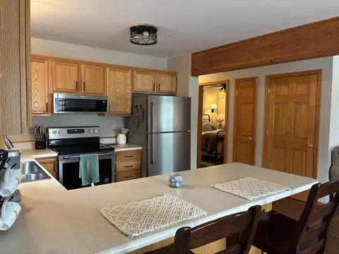 Kitchen - 5019 Kings, Gladwin, MI 48624 photo 2 of 2