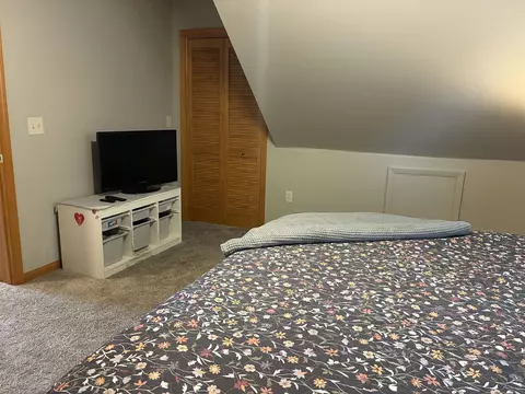Bedroom - 5019 Kings, Gladwin, MI 48624 photo 5 of 6
