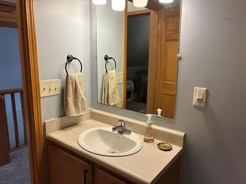 Bath - 5019 Kings, Gladwin, MI 48624 photo 4 of 7