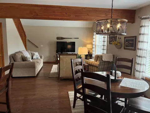 Dining - 5019 Kings, Gladwin, MI 48624 photo 3 of 5