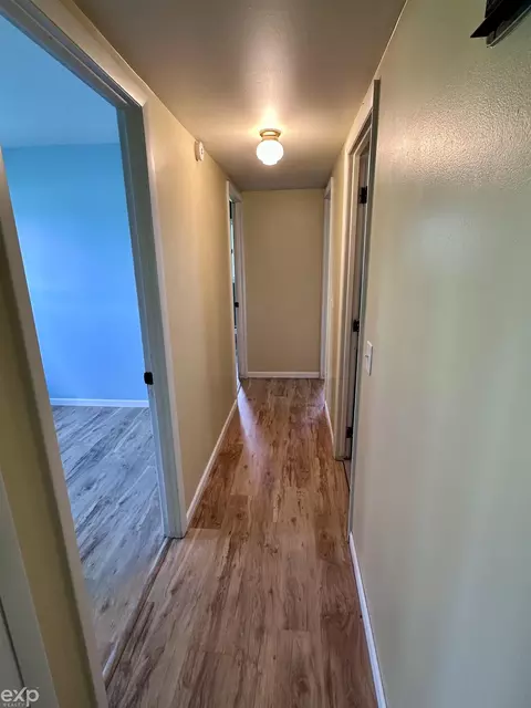 Entry Way - 8804 Wildcat, Jeddo, MI 48032 photo 1 of 1