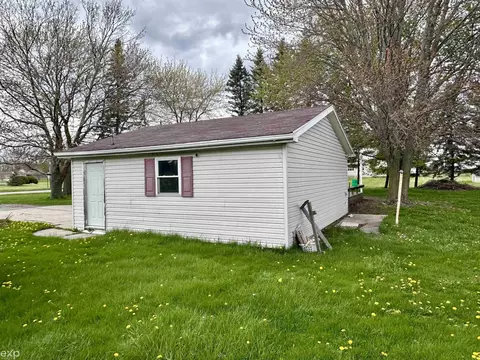 Exterior - 8804 Wildcat, Jeddo, MI 48032 photo 6 of 12