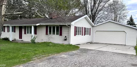 Exterior - 8804 Wildcat, Jeddo, MI 48032 photo 3 of 12