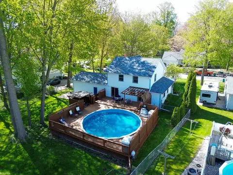Other - 1950 Jackson, Saint Clair, MI 48079 photo 4 of 14