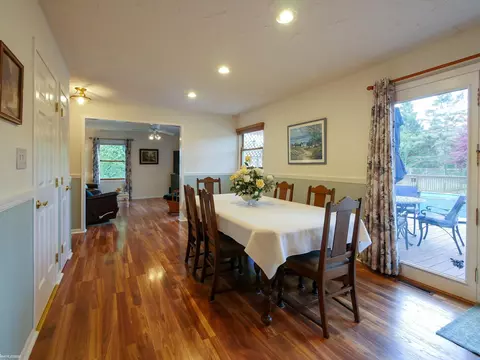 Dining - 1950 Jackson, Saint Clair, MI 48079 photo 1 of 3