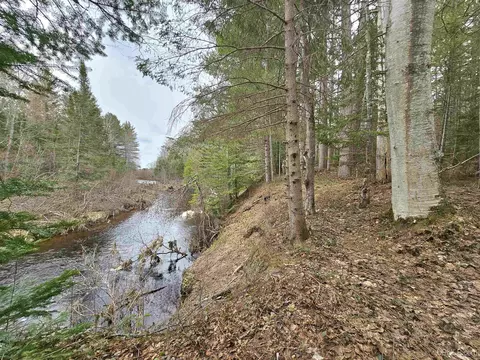 tbd Railroad, Marquette, MI 49855