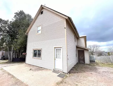 236 Stone, Ishpeming, MI 49849