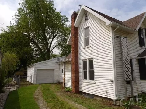 Exterior - 1138 E Hunt, Adrian, MI 49221 photo 2 of 4