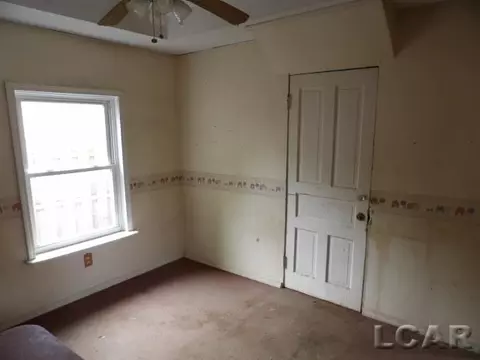 Bedroom - 1138 E Hunt, Adrian, MI 49221 photo 5 of 5