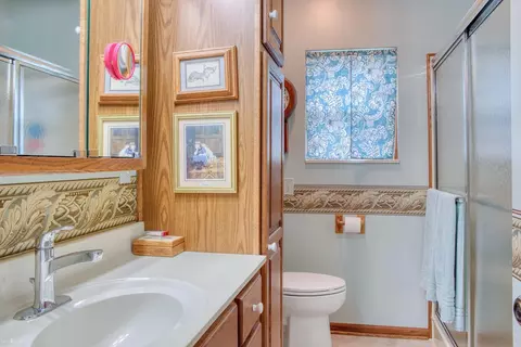 Bath - 1205 Willow, Owosso, MI 48867 photo 1 of 2