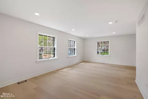 Other - 773 Hawthorne, Grosse Pointe Woods, MI 48236 photo 6 of 14