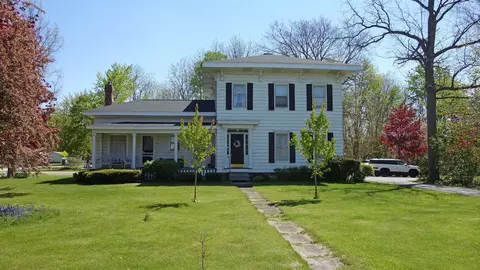 103 S Main, Chesaning, MI 48616
