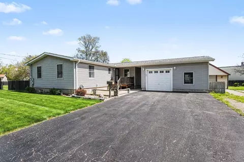 418 Cambridge, Bay City, MI 48708