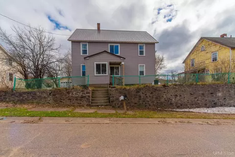 708 Bank, Ishpeming, MI 49849