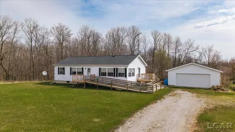 4291 Waldron, North Adams, MI 49262