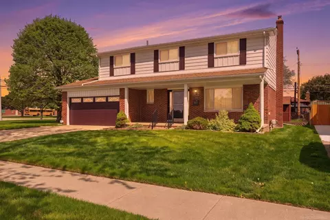 Exterior - 4021 Augustine, Sterling Heights, MI 48310 photo 2 of 8