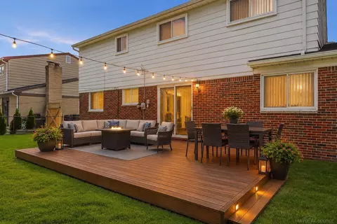 Exterior - 4021 Augustine, Sterling Heights, MI 48310 photo 5 of 8