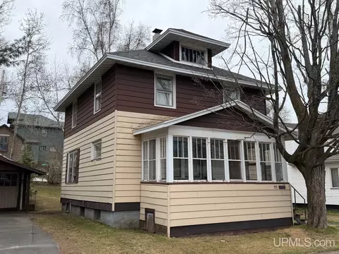 622 Empire, Ishpeming, MI 49849