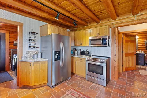 Kitchen - 4401 Kopke, Britton, MI 49229 photo 4 of 4