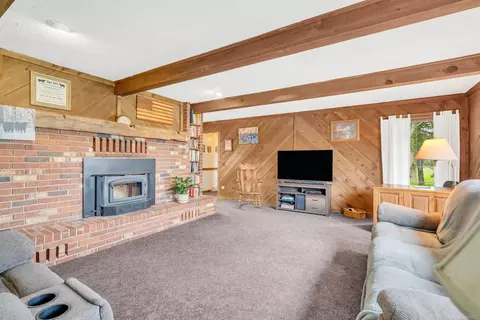 Living - 5800 Deckerville, Deckerville, MI 48427 photo 1 of 3