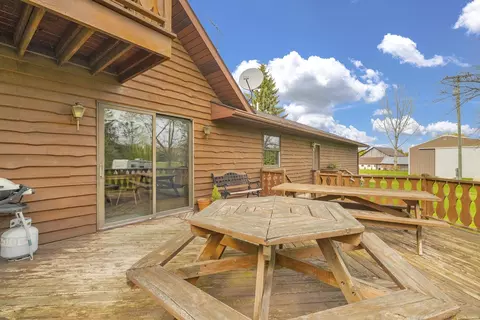 Exterior - 5800 Deckerville, Deckerville, MI 48427 photo 13 of 15