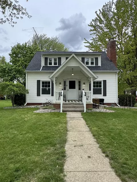 300 Brady, Chesaning, MI 48616