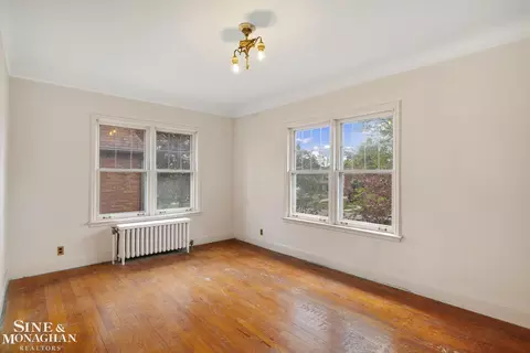 Bedroom - 1350 Buckingham, Grosse Pointe Park, MI 48230 photo 1 of 6