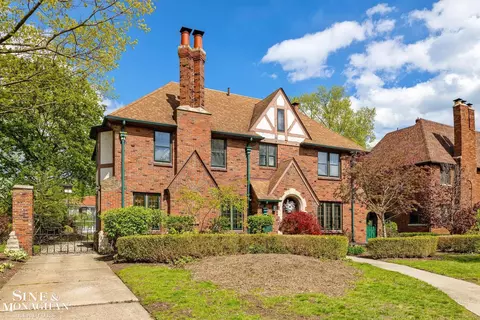 Exterior - 1350 Buckingham, Grosse Pointe Park, MI 48230 photo 2 of 9