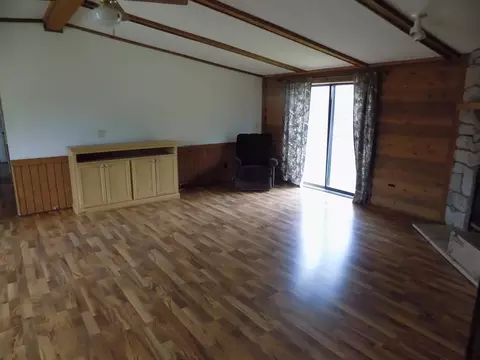 Living - 8901 E Ashard, Clare, MI 48617 photo 4 of 4