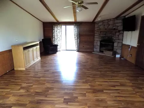 Living - 8901 E Ashard, Clare, MI 48617 photo 2 of 4