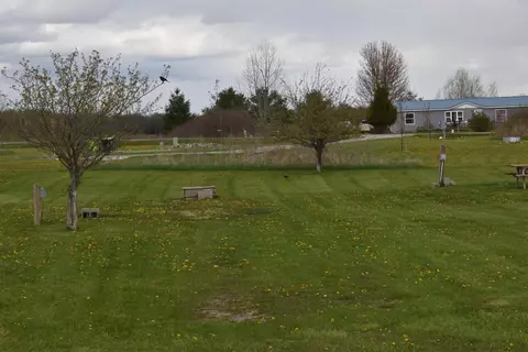 1372 Fairfield, Gladwin, MI 48624 photo 4