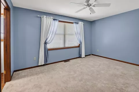 Bedroom - 385 S Orr, Hemlock, MI 48626 photo 3 of 5